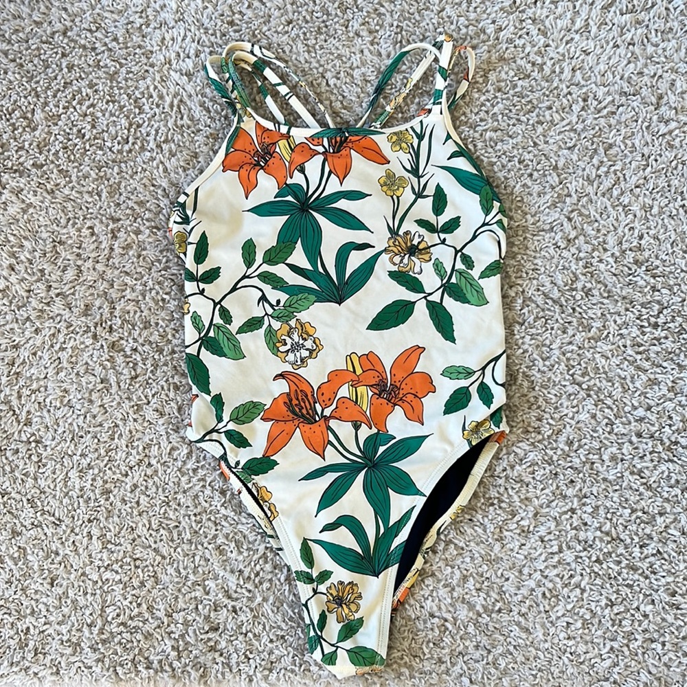 Jolyn size 30